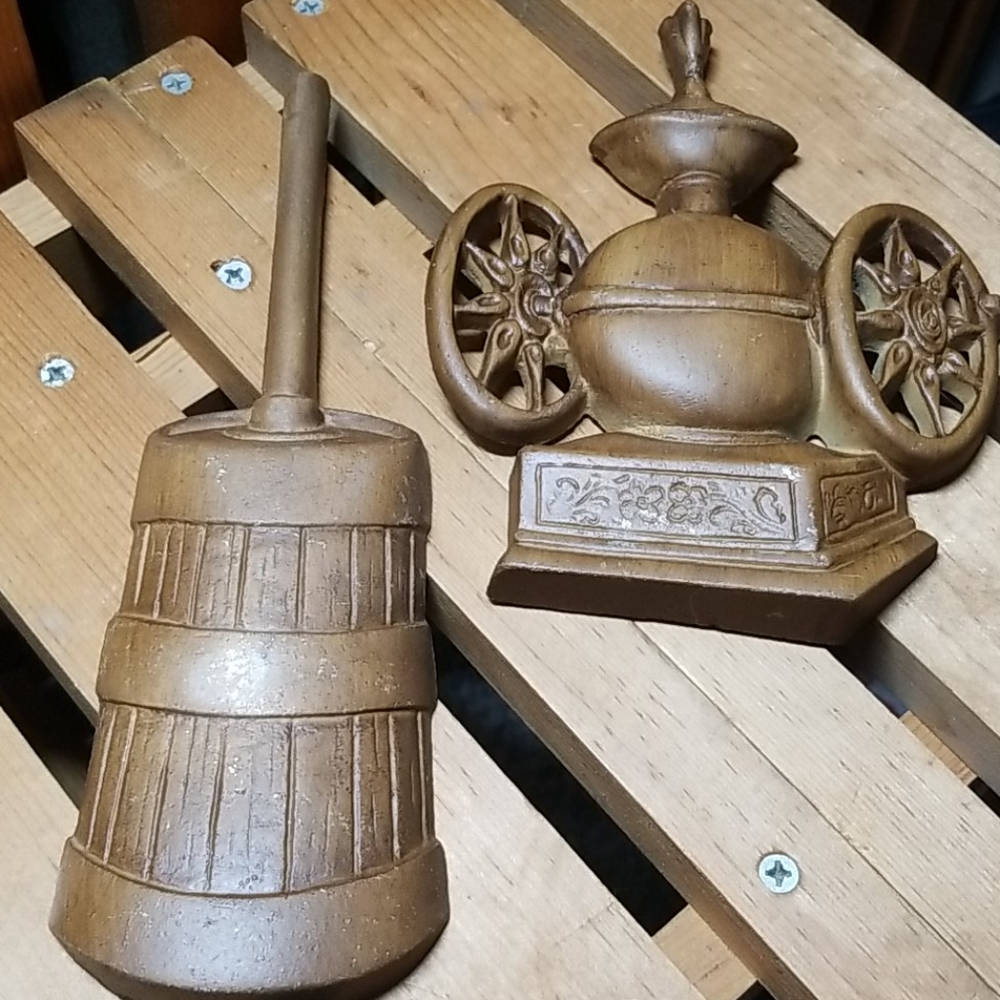1970s Sexton Cast Iron Wall Decor 2 piece set